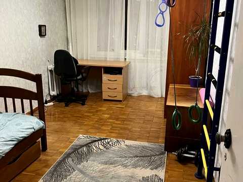 квартира за адресою Райдужна вул., 19