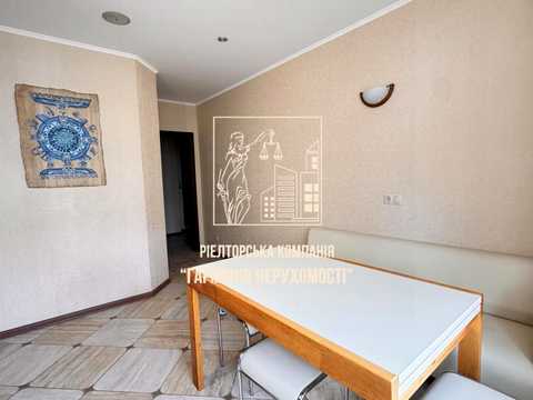 квартира за адресою Митрополита Василя Липківського вул. (Урицького), 18