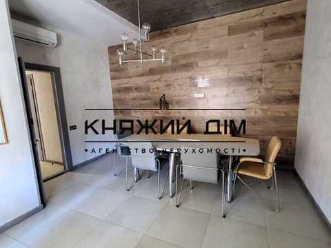 комерційна за адресою Василя Тютюнника вул. (Анрі Барбюса), 37/1