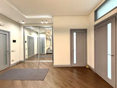 квартира за адресою Андрія Верхогляда вул. (Михайла Драгомирова), 12