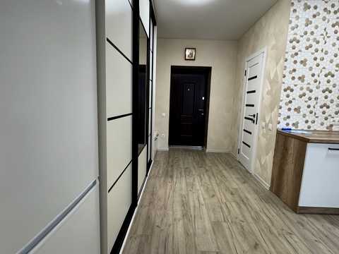 квартира за адресою Академіка Амосова вул., 61
