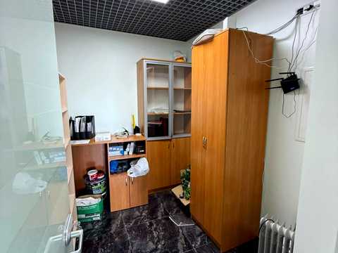 комерційна за адресою Антоновича вул. (Горького), 74