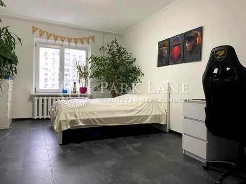 квартира за адресою Драгоманова вул., 12-А