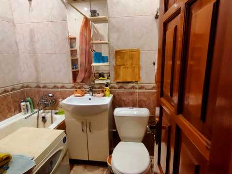 квартира за адресою Довженка вул., 5а