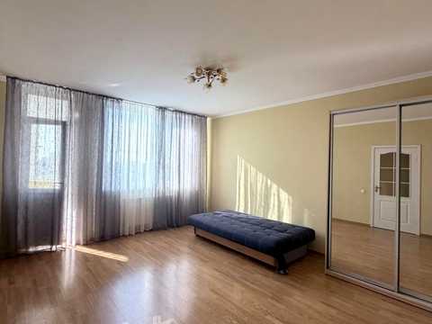 квартира по адресу Чёрных Запорожцев ул. (Короленка), 74