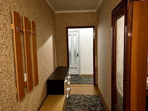 квартира за адресою Героїв просп., 10