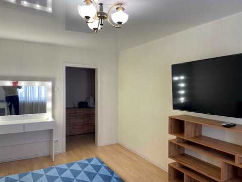 квартира за адресою Олени Пчілки вул., 4