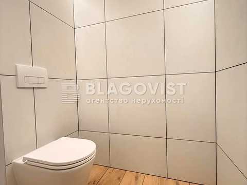 будинок за адресою Урожайна, 11