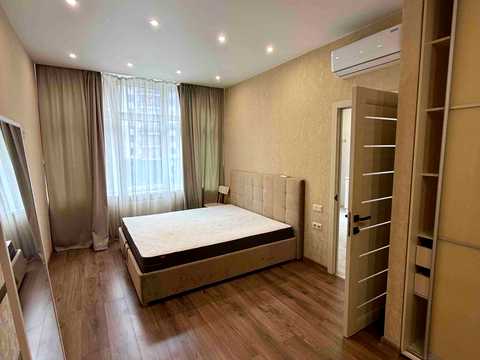 квартира за адресою Перлинна вул., 6