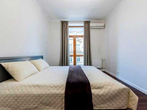 квартира за адресою Кудрявська вул., 2