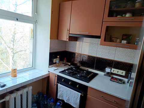квартира за адресою Академіка Глушкова просп., 24