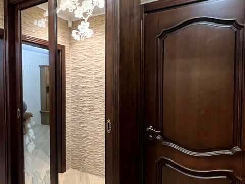 квартира за адресою Оріхуватська вул. (Бурмистенка), 10