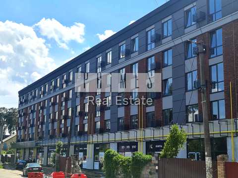 комерційна за адресою Соборна вул., 31