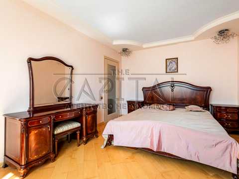 квартира за адресою Драгоманова вул., 6-А