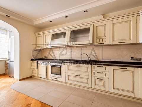 квартира за адресою Драгоманова вул., 6-А