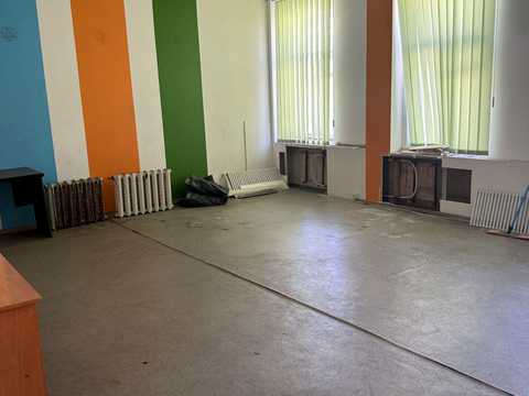 комерційна за адресою Саксаганського вул., 133
