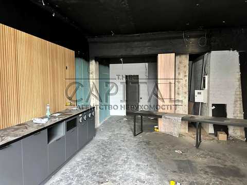 комерційна за адресою Академіка Філатова пров., 1/22