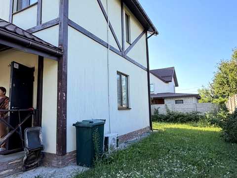 будинок за адресою Фізкультурна вул., 35