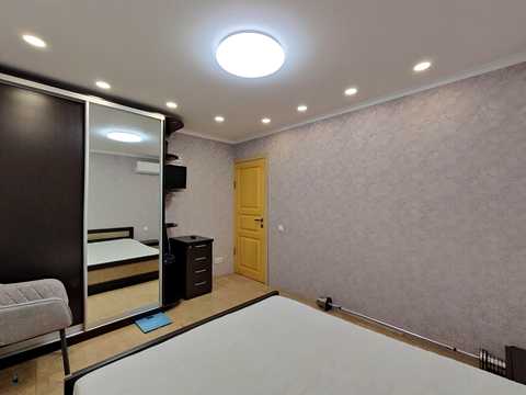 квартира за адресою Дніпро, Червоний камінь вул., 12