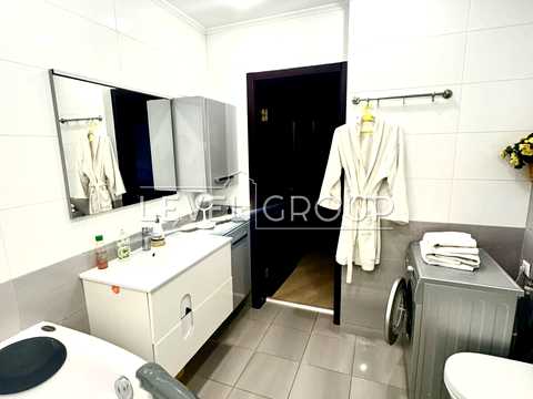 квартира за адресою Срібнокільська вул., 12