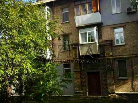 комерційна за адресою Сім'ї Ханенків вул. (Фрунзе), 1