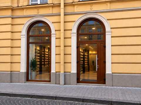 коммерческая по адресу Тиктора ул., 3