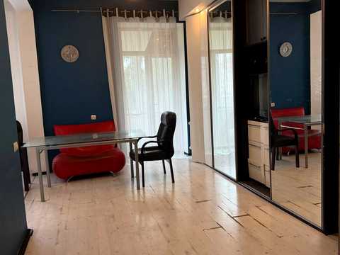 квартира за адресою Гоголівська вул., 49