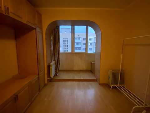 квартира за адресою Київ, Гладківська вул. (Калінінградська), 1/7