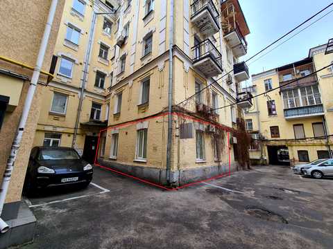 комерційна за адресою Мала Житомирська вул., 20-Г