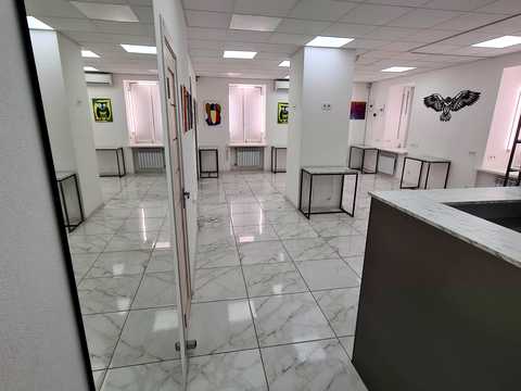 комерційна за адресою Мала Житомирська вул., 20-Г