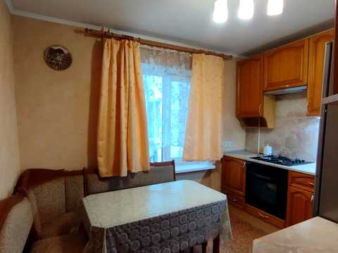 квартира за адресою Запоріжжя, Моторобудівників просп., 32