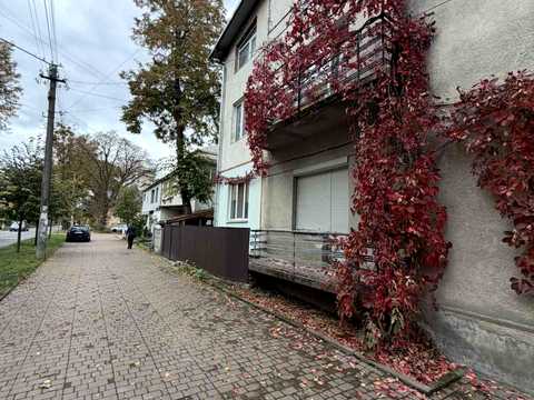квартира за адресою Короля Данила вул., 32