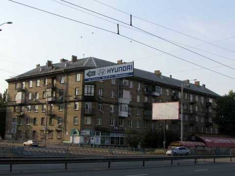 квартира за адресою Леоніда Каденюка просп. (Юрія Гагаріна), 10/2