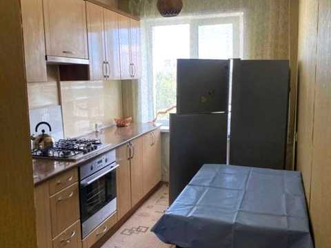 квартира за адресою Янтарна вул., 10
