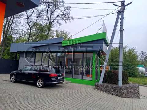 коммерческая по адресу Звенигородська ул., 1в