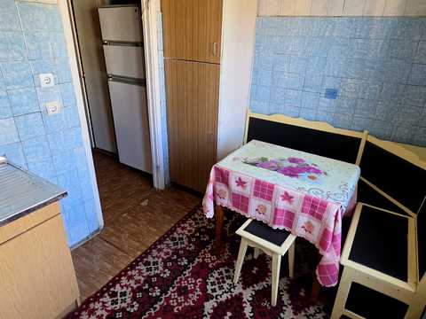 квартира по адресу Ревуцкого ул., 18