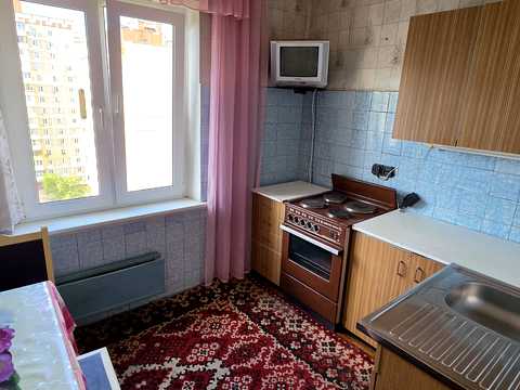 квартира по адресу Ревуцкого ул., 18