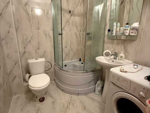 квартира по адресу Радужный массив ул., 10а