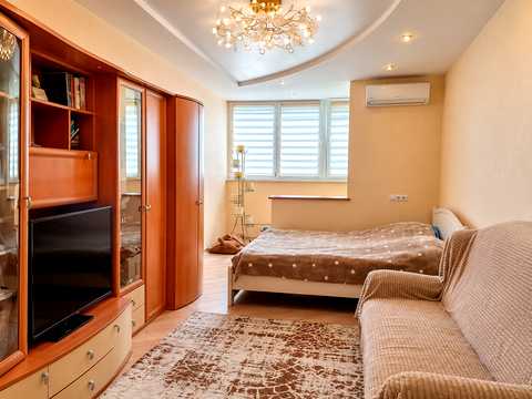 квартира за адресою Чернігів, Козацька вул. (50 років ВЛКСМ), 36-Б