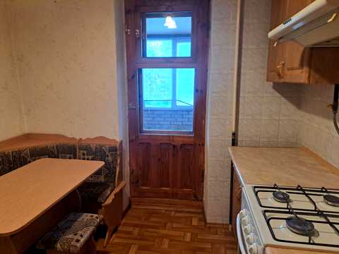 квартира за адресою Запорізька вул., 21