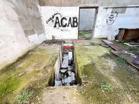 комерційна за адресою Київська, 130