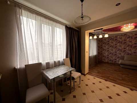 квартира за адресою Польова вул., 10