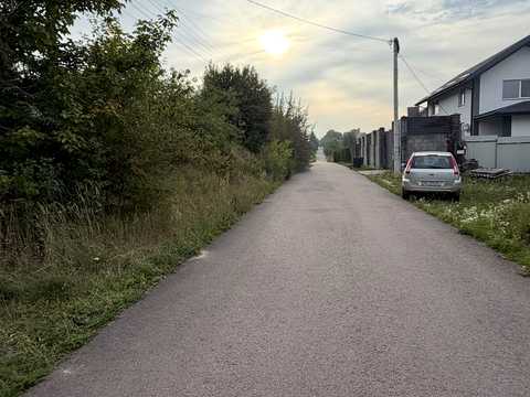 ділянка за адресою с. Карпилівка, Садова