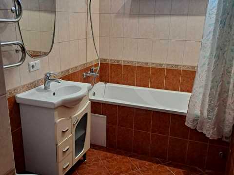 квартира за адресою Олени Пчілки вул., 2-А