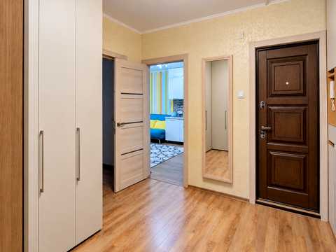 квартира за адресою Академіка Глушкова просп., 9-Є