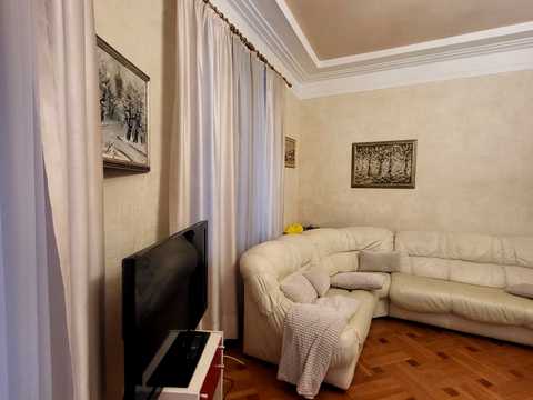 квартира за адресою Єврейська вул. (Бебеля), 19