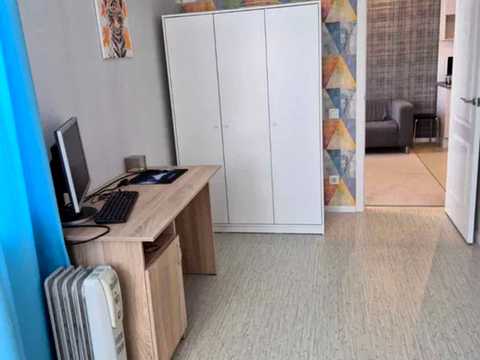квартира за адресою Сім'ї Кульженків вул. (Петра Дегтяренка), 31-Б