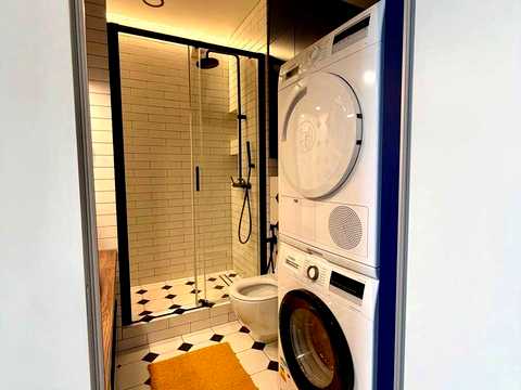 квартира за адресою Салютна вул., 2к1