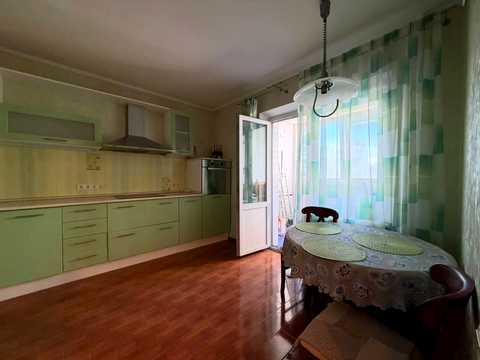 квартира за адресою Радунська вул., 7