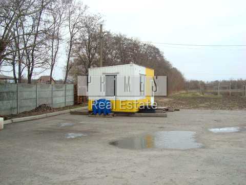 комерційна за адресою Васильківська, 1